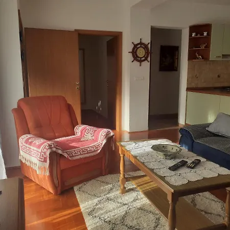 Sem Tar-Vabriga