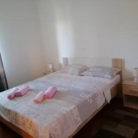 Apartment Sem Tar-Vabriga